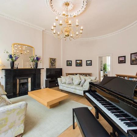 אדינבורו Luxurious City Centre Self Catering Apartment מראה חיצוני תמונה